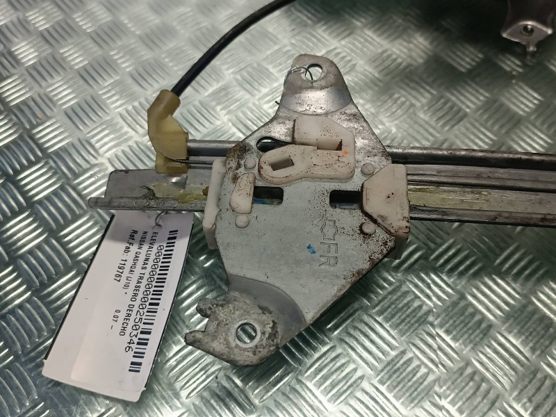 Recambio de elevalunas trasero derecho para nissan qashqai (j10) referencia OEM IAM 119767 402190A ELECTRICO