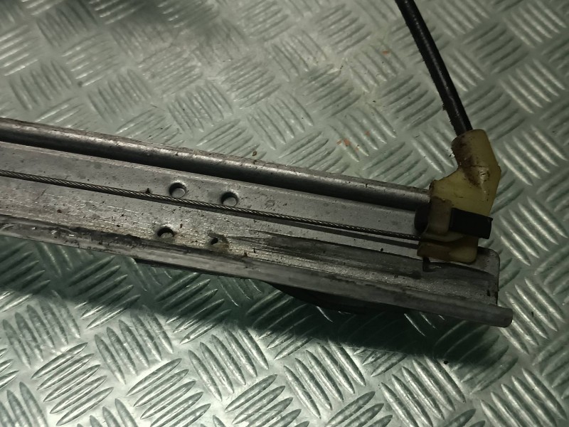 Recambio de elevalunas trasero derecho para nissan qashqai (j10) referencia OEM IAM 119767 402190A ELECTRICO