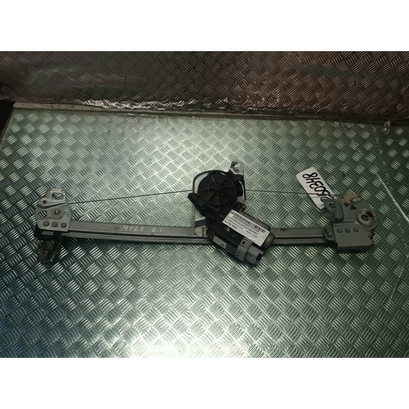 Recambio de elevalunas delantero izquierdo para citroen c3 hdi 70 furio referencia OEM IAM 96827 440787E ELECTRICO