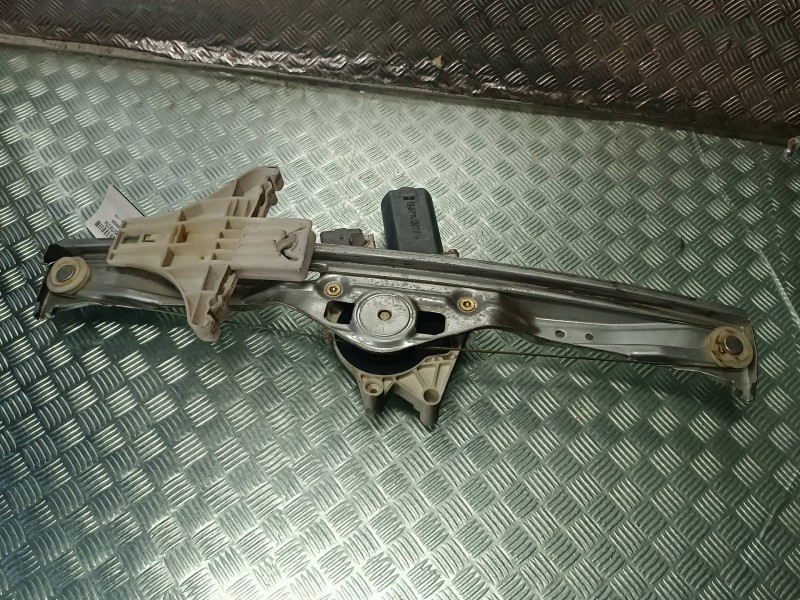 Recambio de elevalunas trasero derecho para citroen c5 break referencia OEM IAM 105264103 7746002807 ELECTRICO