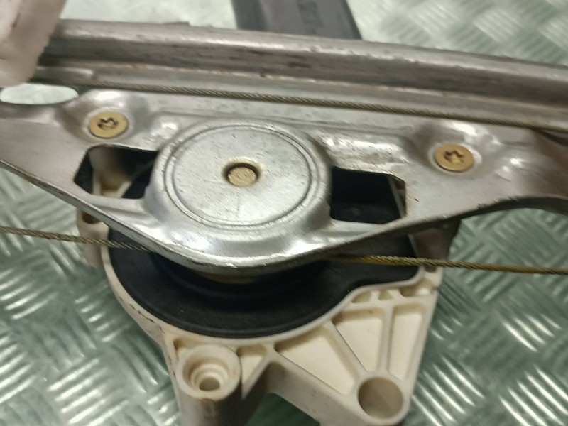 Recambio de elevalunas trasero derecho para citroen c5 break referencia OEM IAM 105264103 7746002807 ELECTRICO