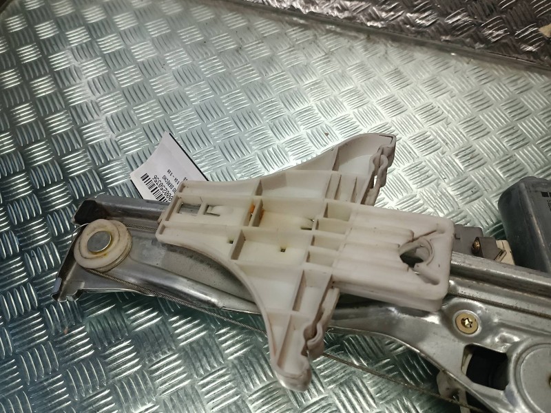 Recambio de elevalunas trasero derecho para citroen c5 break referencia OEM IAM 105264103 7746002807 ELECTRICO