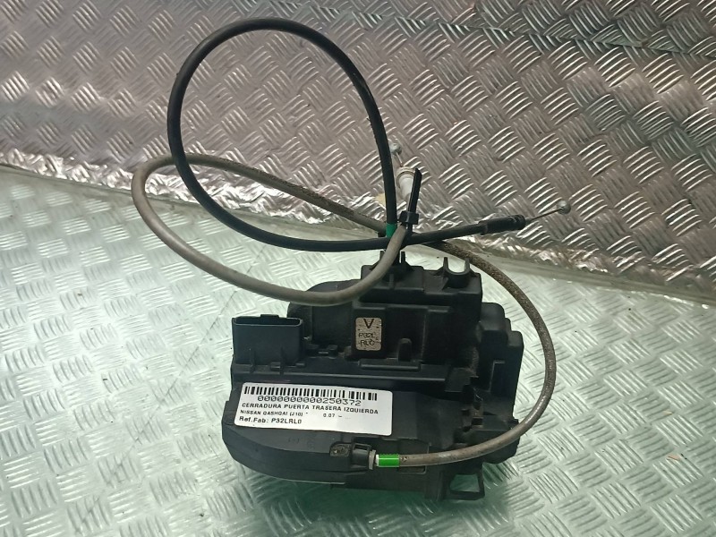 Recambio de cerradura puerta trasera izquierda para nissan qashqai (j10) referencia OEM IAM P32LRL0 CONECTOR 3 PINES ELECTRICA