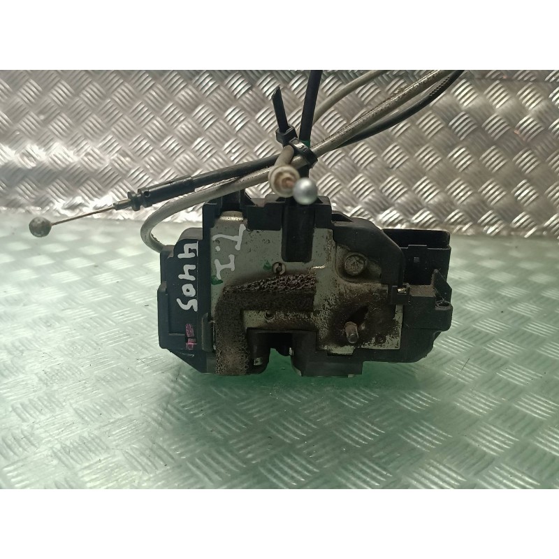 Recambio de cerradura puerta trasera izquierda para nissan qashqai (j10) referencia OEM IAM P32LRL0 CONECTOR 3 PINES ELECTRICA