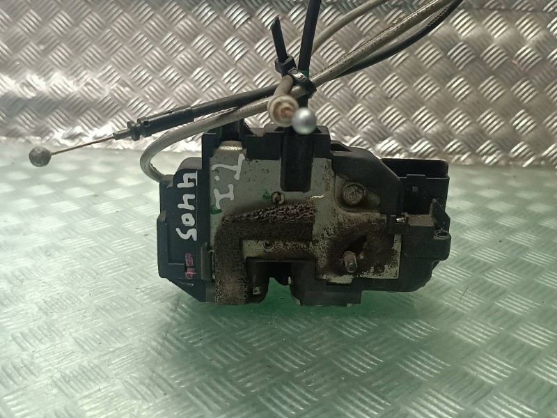 Recambio de cerradura puerta trasera izquierda para nissan qashqai (j10) referencia OEM IAM P32LRL0 CONECTOR 3 PINES ELECTRICA