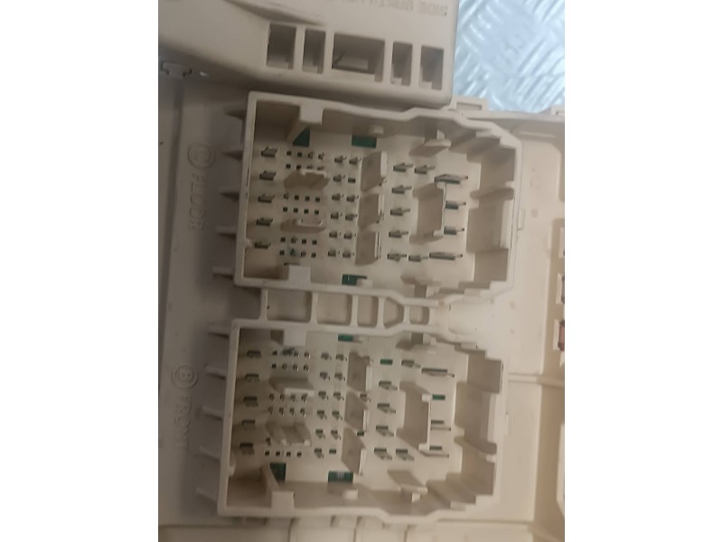 Recambio de caja reles / fusibles para kia xceed referencia OEM IAM 91951J770 CK77 YURA