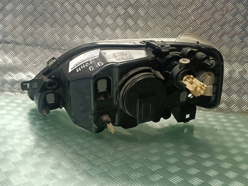 Recambio de faro derecho para dacia logan referencia OEM IAM 085511153 5511153R 02316765