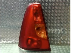 Recambio de piloto trasero izquierdo para dacia logan referencia OEM IAM 8200211020 89030065 62420802