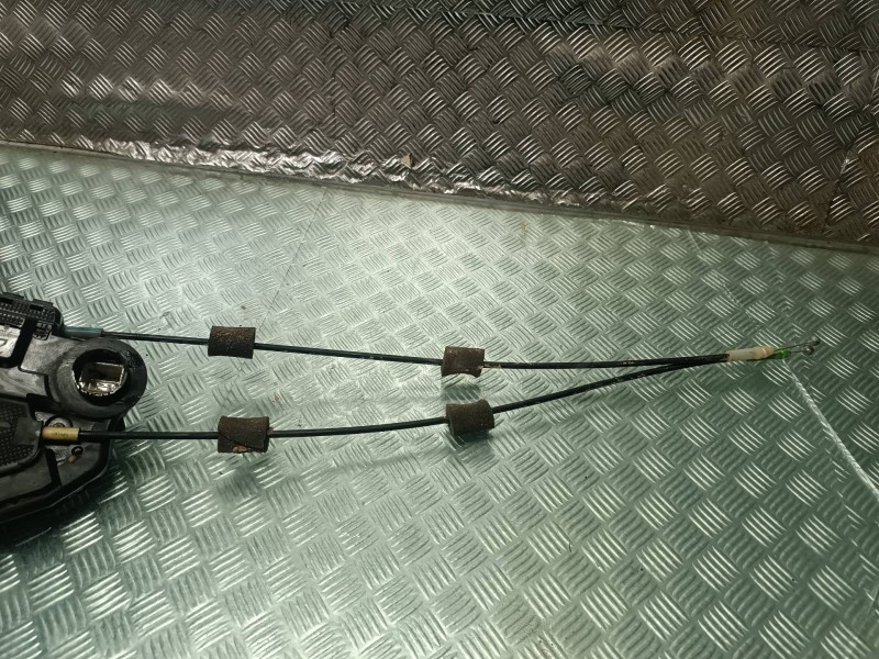 Recambio de cerradura puerta trasera derecha para toyota rav 4 (a3) referencia OEM IAM 9100109 A046696 ELECTRICA