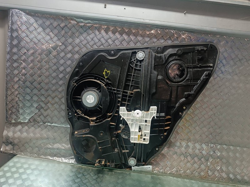 Recambio de elevalunas trasero izquierdo para kia xceed referencia OEM IAM 83470J7300 96330L7000 