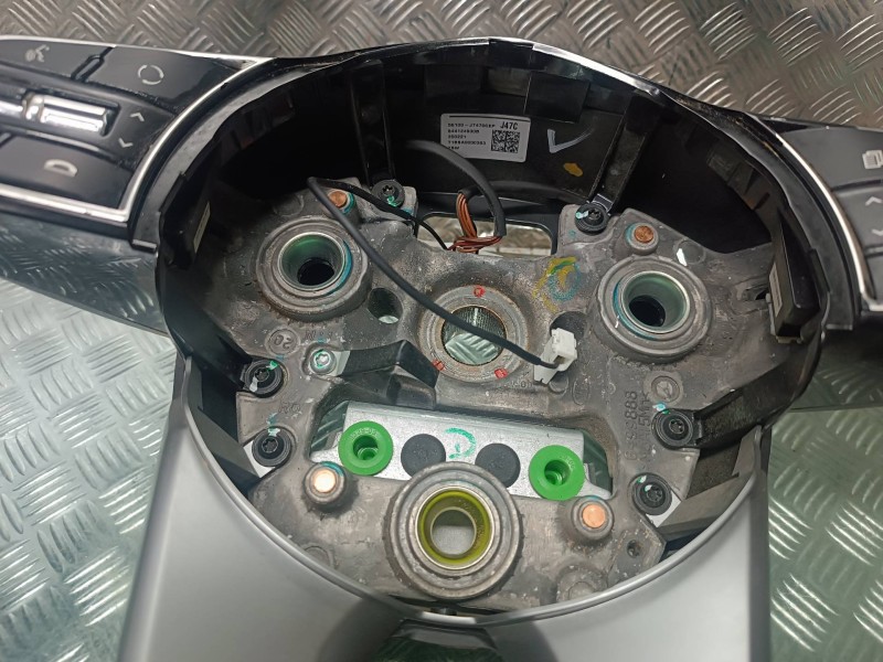 Recambio de volante para kia xceed referencia OEM IAM 56100J7470CEP  PIEL