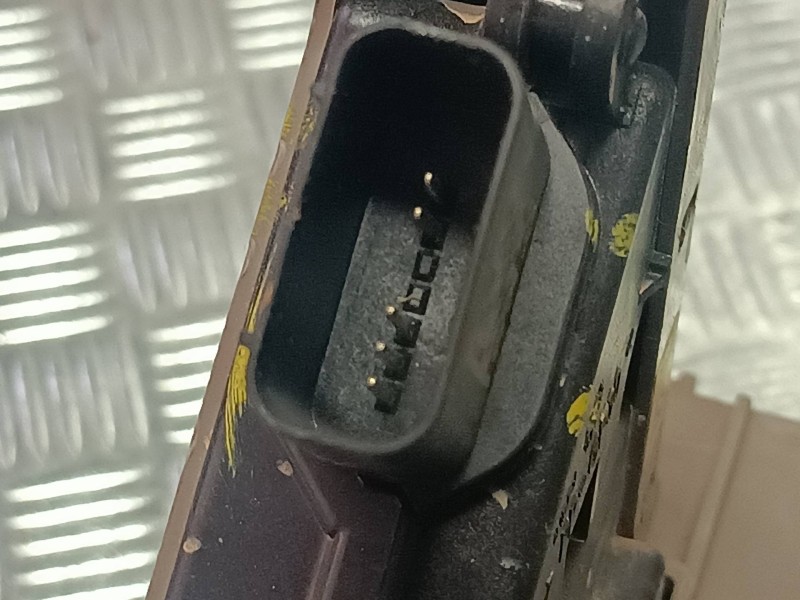 Recambio de cerradura puerta delantera izquierda para kia xceed referencia OEM IAM 81310J7010 CONECTOR 5 PINES ELECTRICA