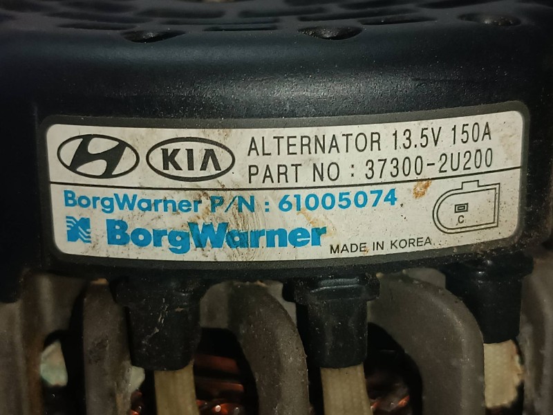 Recambio de alternador para kia xceed referencia OEM IAM 373002U200 61005074 BORGWARNER