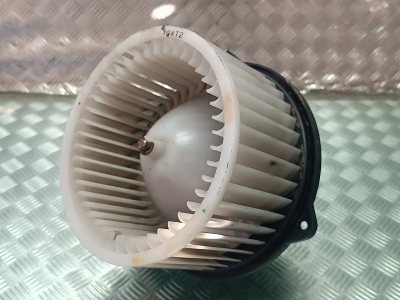 Recambio de ventilador calefaccion para kia xceed referencia OEM IAM EB1D1NXJAA 200122 2 PINES