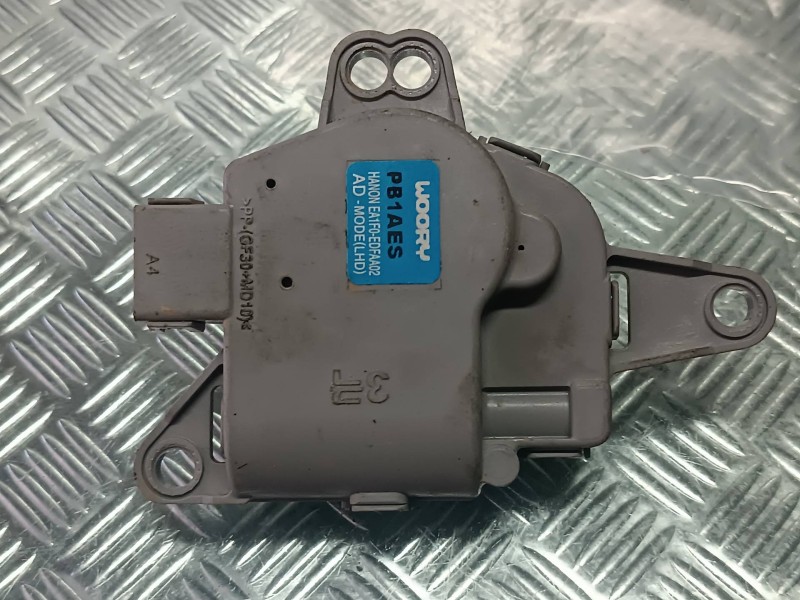 Recambio de motor apertura trampillas climatizador para kia xceed referencia OEM IAM PB1AES EA1F0EDFA002 GRIS