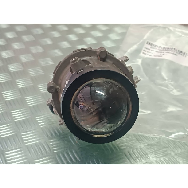 Recambio de faro antiniebla izquierdo para kia xceed referencia OEM IAM 1J7300 2001310000093 2 PINES