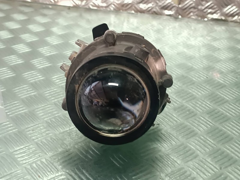 Recambio de faro antiniebla derecho para kia xceed referencia OEM IAM 2J7300 2002030000622 2 PINES