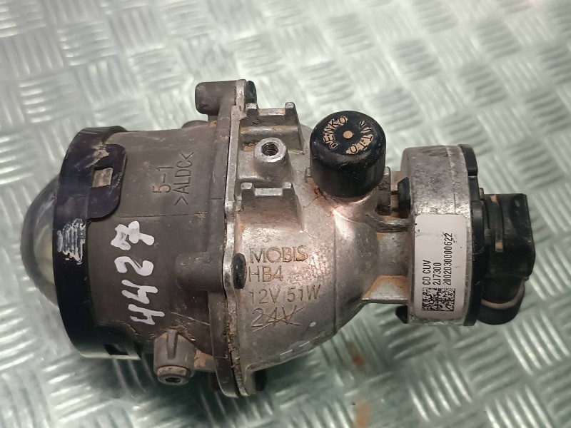 Recambio de faro antiniebla derecho para kia xceed referencia OEM IAM 2J7300 2002030000622 2 PINES