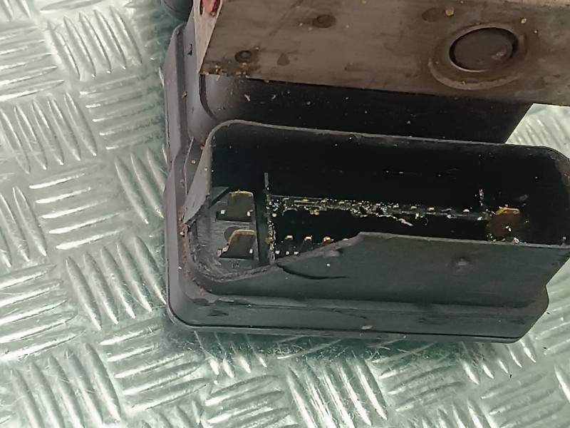 Recambio de abs para citroen c3 hdi 70 furio referencia OEM IAM 9662150380 00403770E0 4M36M02A05