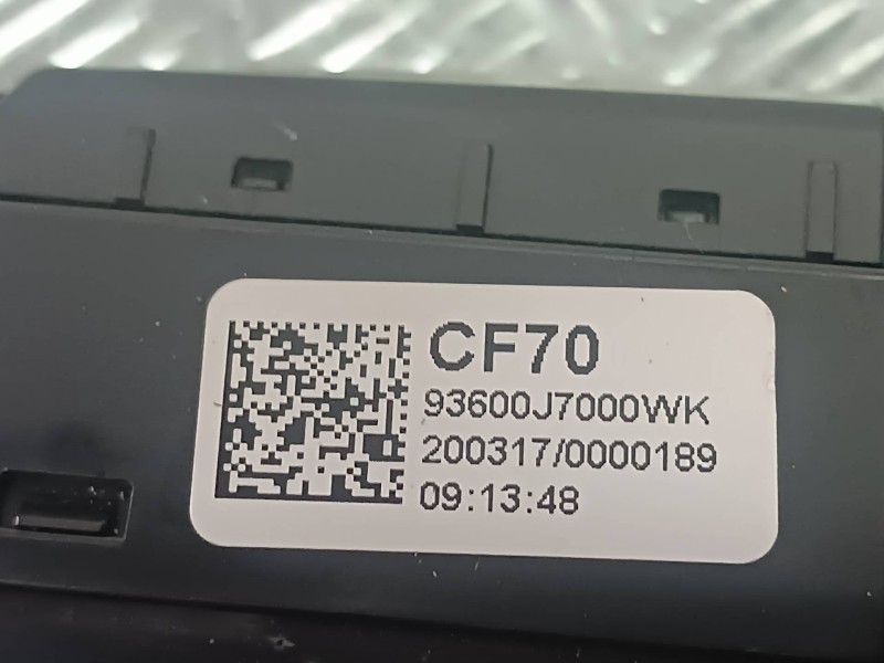 Recambio de warning para kia xceed referencia OEM IAM 93600J7000WK 41W3601110 