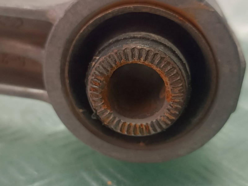 Recambio de soporte motor para kia xceed referencia OEM IAM 21950J3000 J30 21959F2000