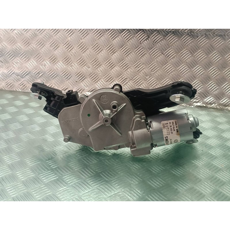 Recambio de motor limpia trasero para kia xceed referencia OEM IAM 98700J7800 0390205122 CONECTOR 3 PINES