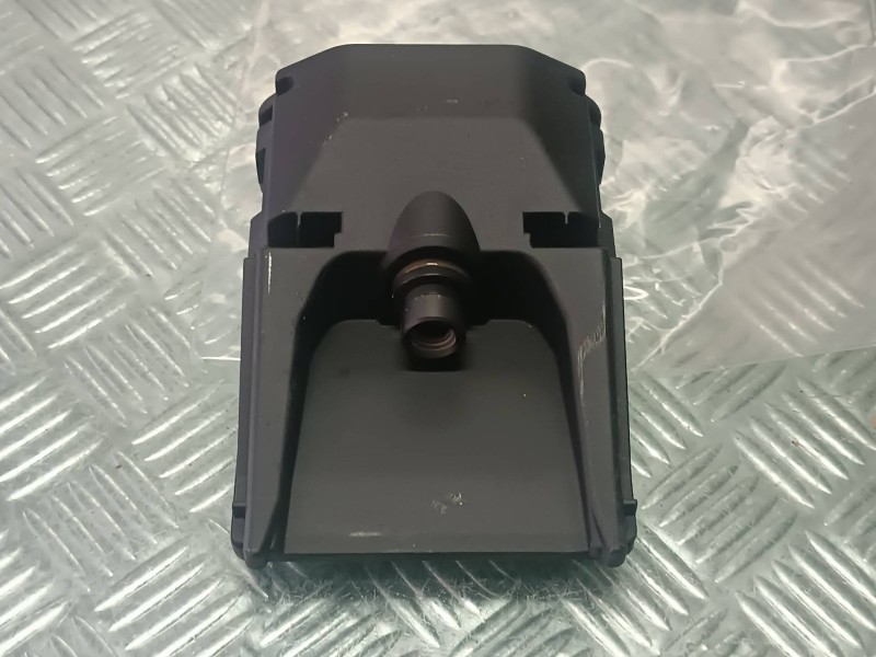 Recambio de modulo electronico para kia xceed referencia OEM IAM 99211J7100 A011A568 CAMARA DELANTERA