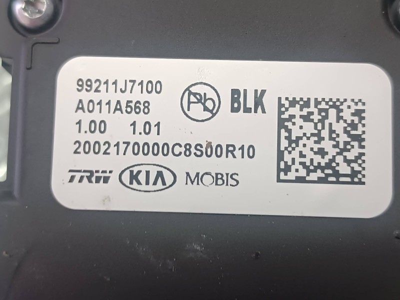 Recambio de modulo electronico para kia xceed referencia OEM IAM 99211J7100 A011A568 CAMARA DELANTERA