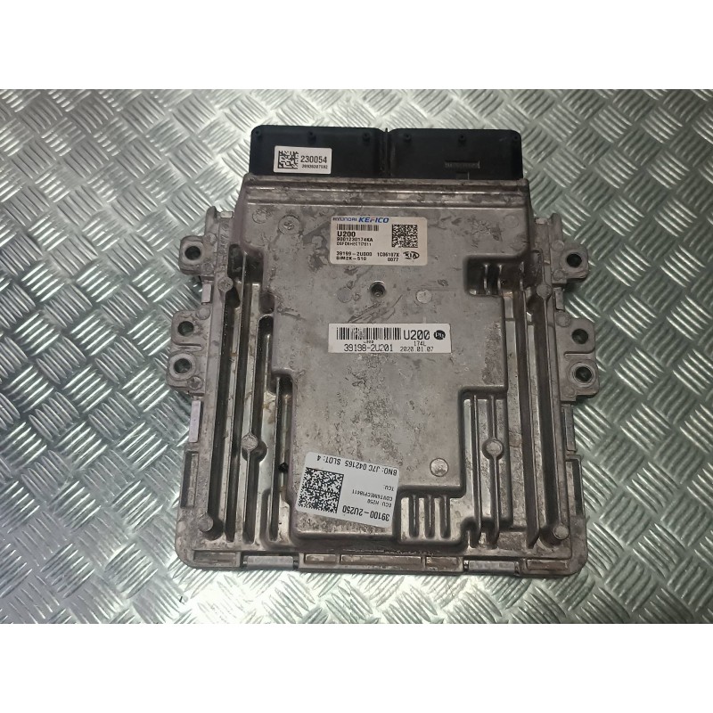 Recambio de centralita motor uce para kia xceed referencia OEM IAM 391992U000 9001230174KA 391982U201