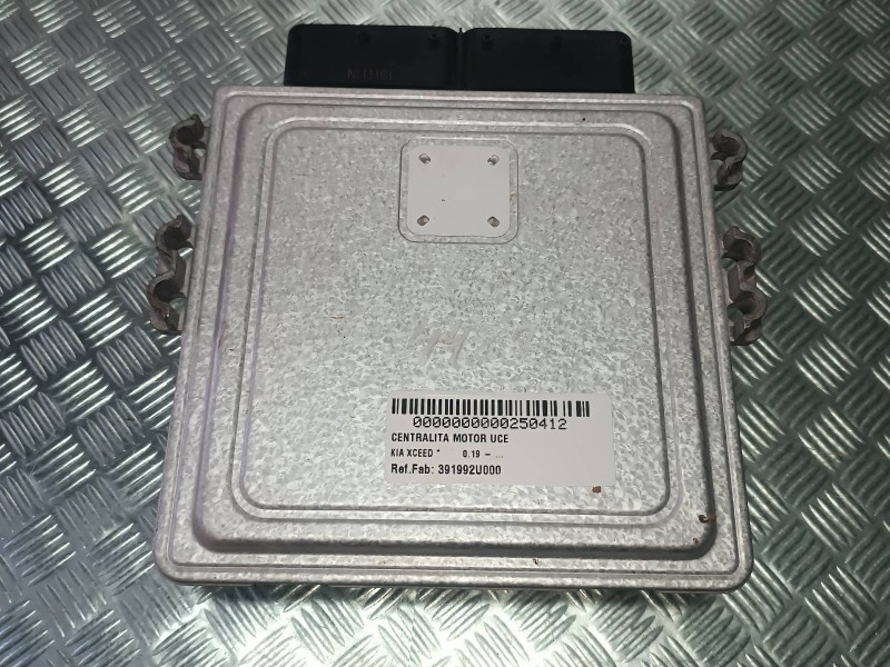 Recambio de centralita motor uce para kia xceed referencia OEM IAM 391992U000 9001230174KA 391982U201