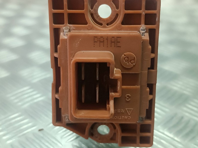 Recambio de resistencia calefaccion para kia xceed referencia OEM IAM PA1AE  CONECTOR 4 PINES
