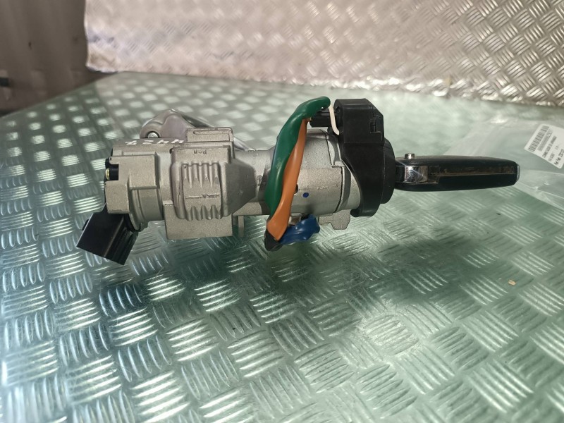 Recambio de conmutador de arranque para kia xceed referencia OEM IAM ZDC1CD  