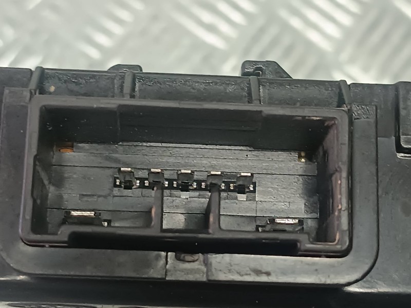 Recambio de modulo electronico para kia xceed referencia OEM IAM 95300M6000 B000 