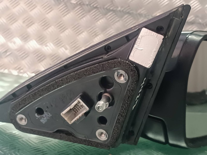 Recambio de retrovisor derecho para kia xceed referencia OEM IAM 049783 CONECTOR 5 PINES ELECTRICO