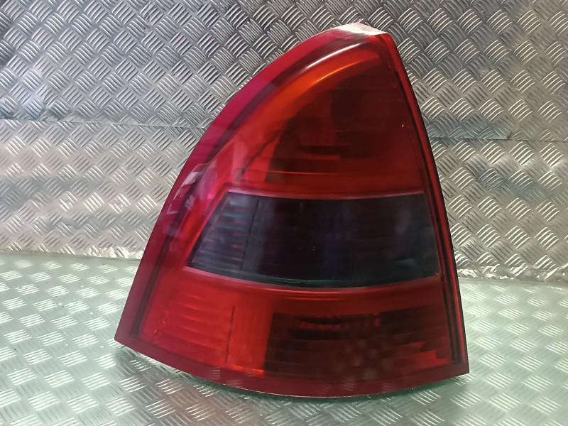 Recambio de piloto trasero izquierdo para citroen c5 berlina referencia OEM IAM 89032697  