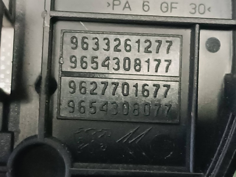 Recambio de interruptor para citroen c5 berlina referencia OEM IAM 9633261277 CONECTOR 6 PINES SUSPENSION