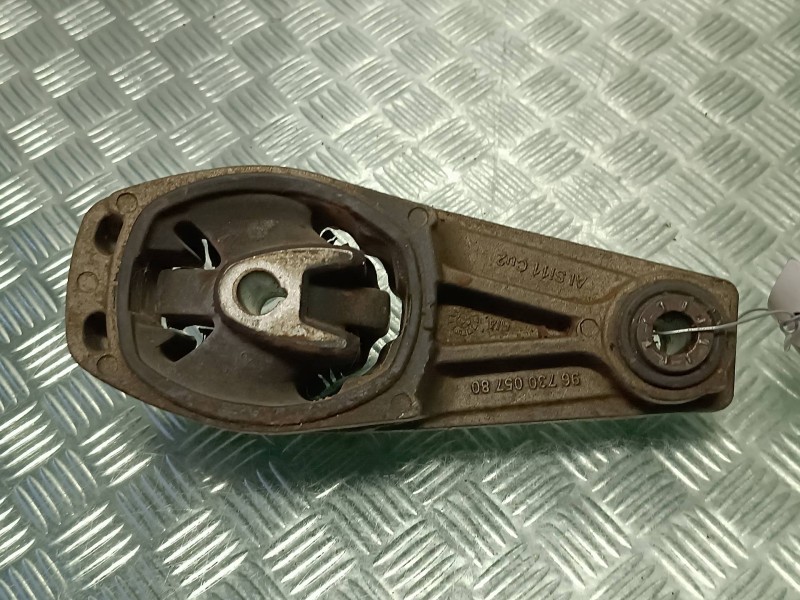 Recambio de soporte motor trasero para opel crossland x referencia OEM IAM 9802483780 9673005780 