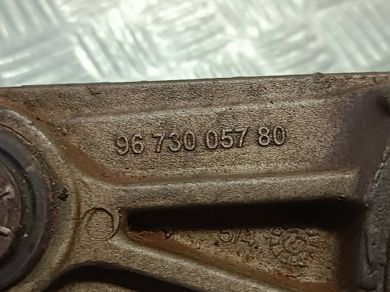 Recambio de soporte motor trasero para opel crossland x referencia OEM IAM 9802483780 9673005780 