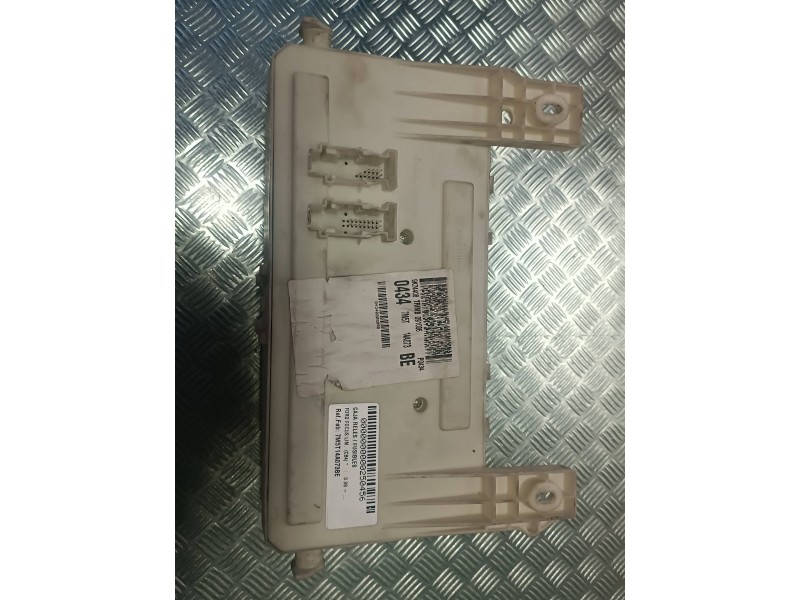 Recambio de caja reles / fusibles para ford focus lim. (cb4) referencia OEM IAM 7M5T14A073BE 97RA000001 9K74408
