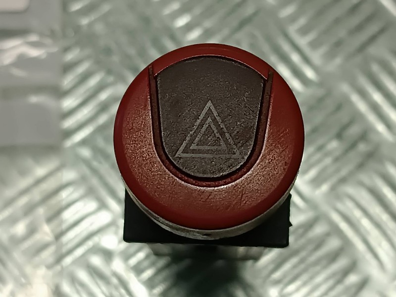 Recambio de warning para citroen berlingo referencia OEM IAM   CONECTOR 8 PINES