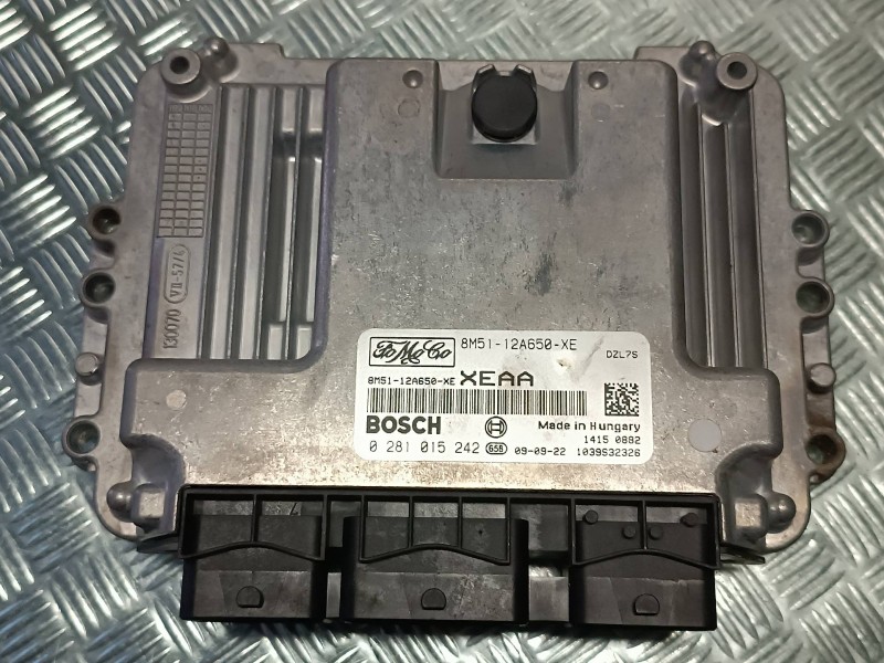 Recambio de centralita motor uce para ford focus lim. (cb4) referencia OEM IAM 8M5112A650XE 0281015242 FOMOCO