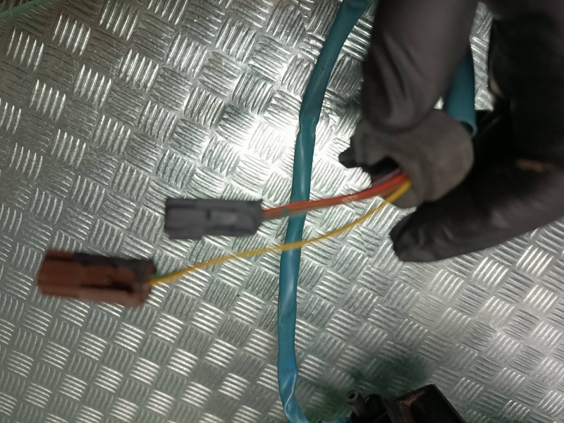 Recambio de retrovisor izquierdo para citroen c5 berlina referencia OEM IAM 12283040 12283310 ELECTRICO