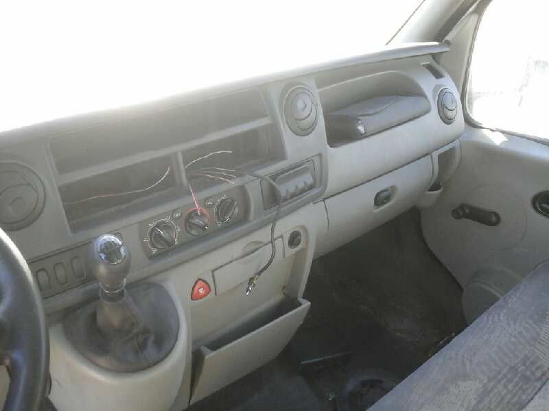 renault master ii phase 2 caja cerrada del año 2003