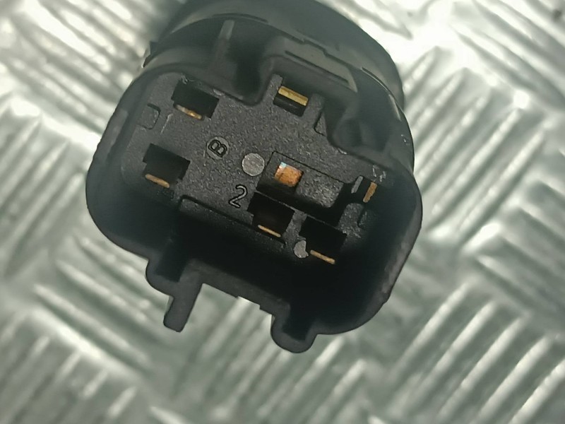 Recambio de interruptor para ford fiesta berlina referencia OEM IAM D3L0A CONECTOR 4 PINES ANTINIEBLA