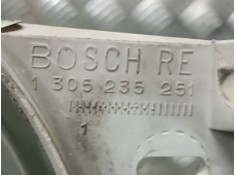 Recambio de faro derecho para ford fiesta berlina referencia OEM IAM 96FG13005AG 0301049202 BOSCH 2