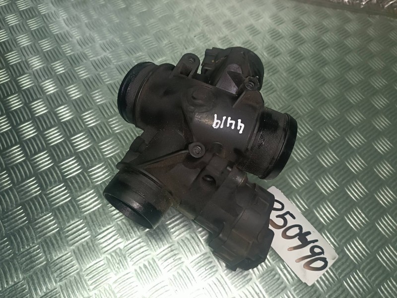 Recambio de caudalimetro para citroen c5 break referencia OEM IAM 9639027480 0798005602 DENSO