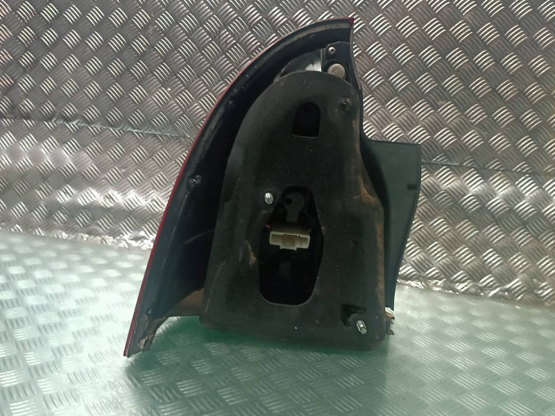 Recambio de piloto trasero derecho para citroen c5 berlina referencia OEM IAM 89036648 89034070 VALEO