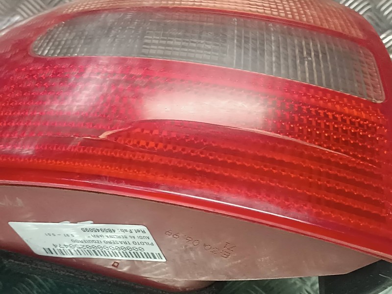 Recambio de piloto trasero izquierdo para audi a6 berlina (4b2) referencia OEM IAM 4B5945095 148151 