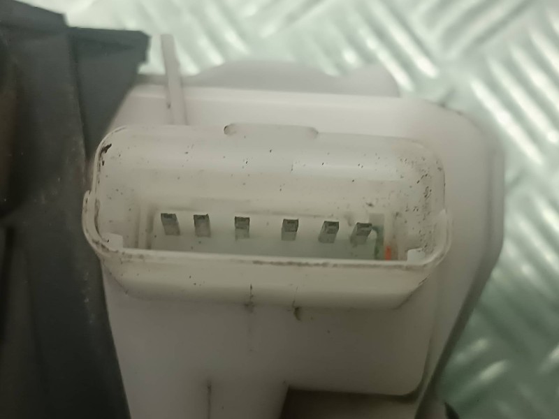 Recambio de cerradura puerta delantera izquierda para citroen c5 berlina referencia OEM IAM  CONECTOR 6 PINES ELECTRICA