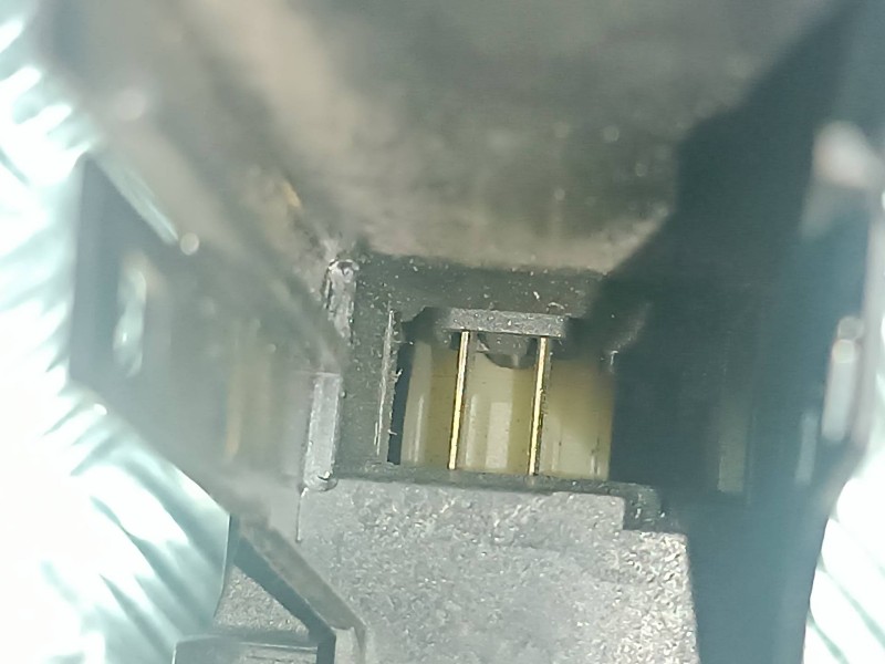 Recambio de motor elevalunas delantero izquierdo para ford focus lim. (cb4) referencia OEM IAM 4M5T14A389 0130822217 